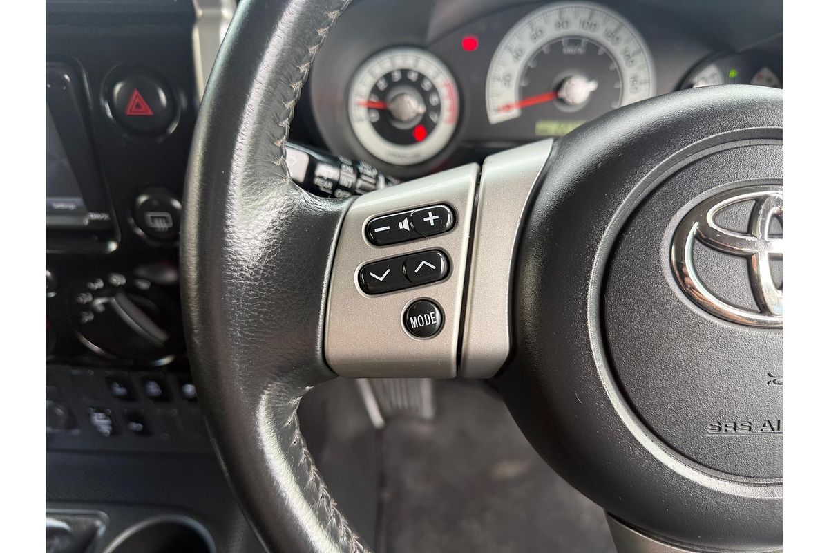 2012 Toyota FJ Cruiser GSJ15R