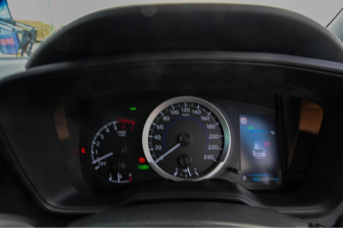 2019 Toyota Corolla SX Hybrid ZWE211R