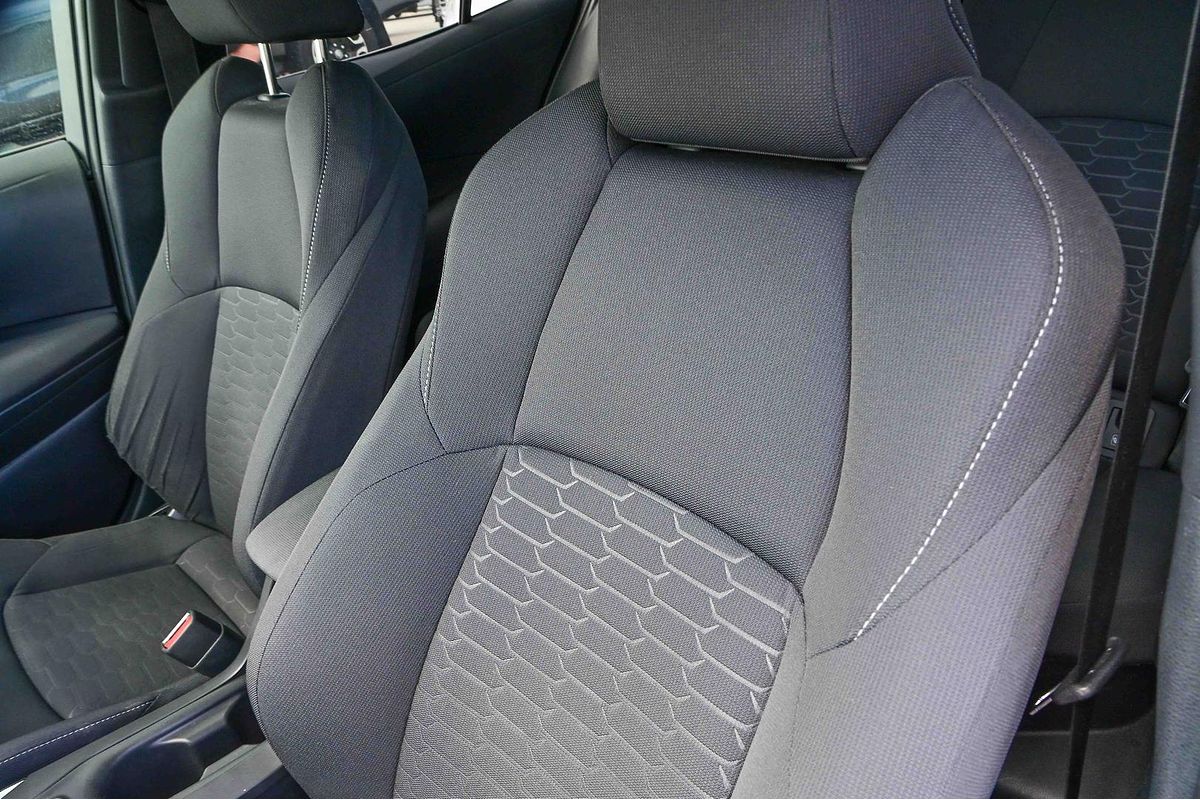 2019 Toyota Corolla SX Hybrid ZWE211R