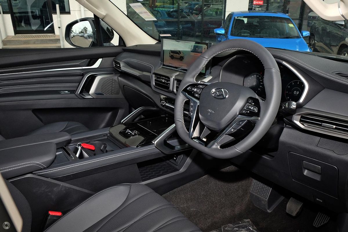 2025 LDV D90 Executive SV9A