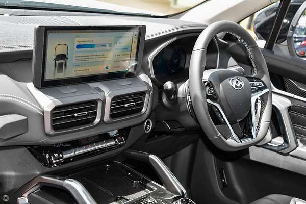 2025 LDV D90 Executive SV9A