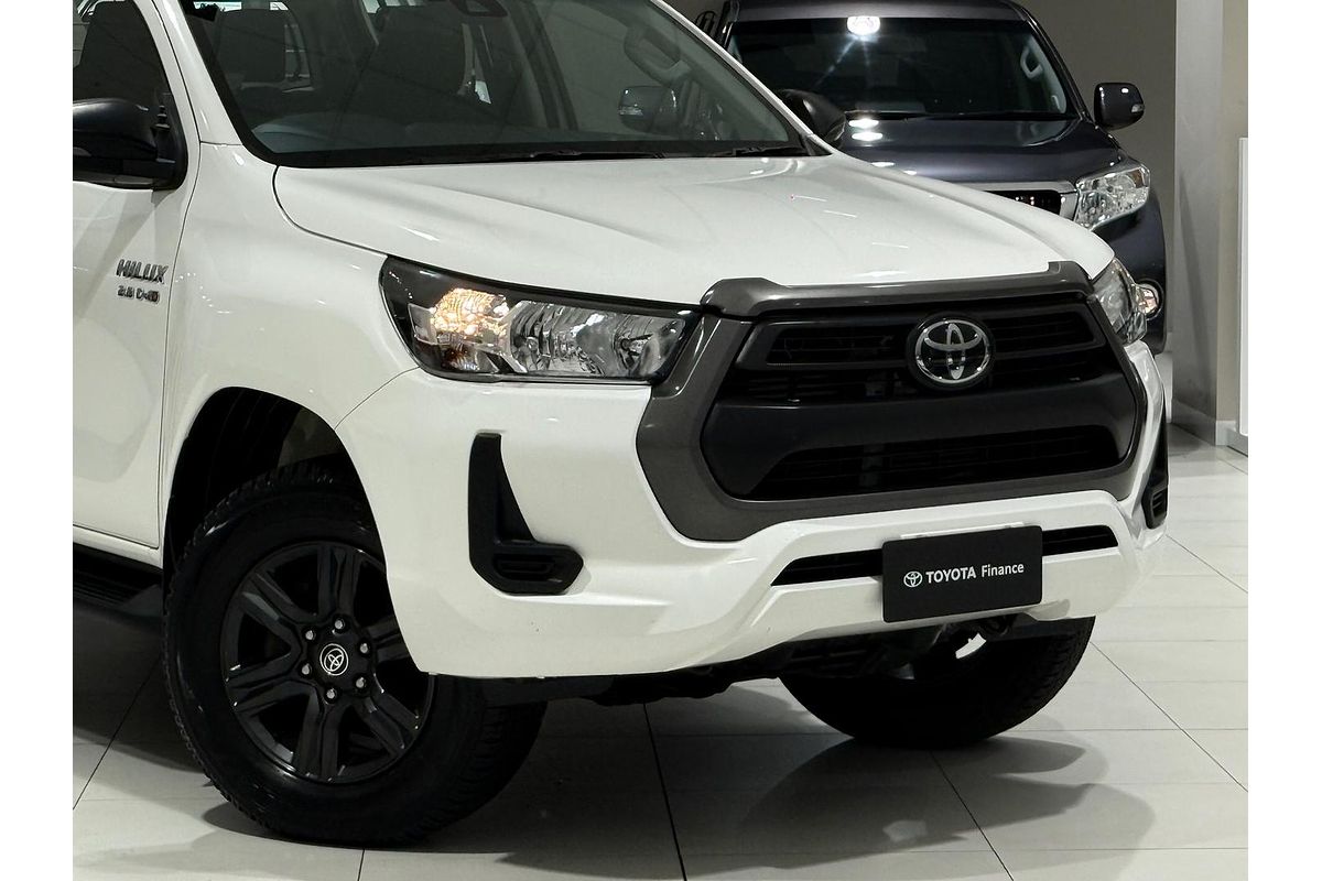 2022 Toyota Hilux SR GUN126R