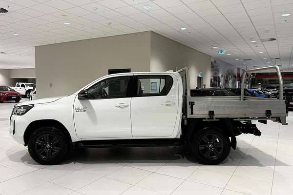 2022 Toyota Hilux SR GUN126R