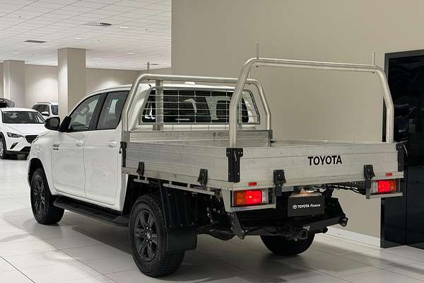 2022 Toyota Hilux SR GUN126R
