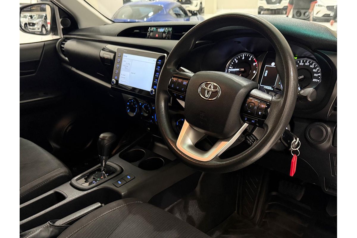 2022 Toyota Hilux SR GUN126R
