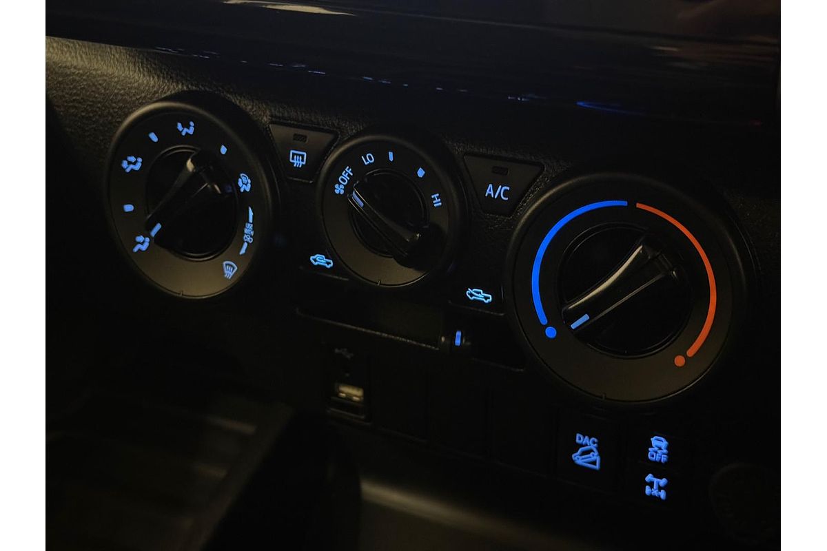 2022 Toyota Hilux SR GUN126R