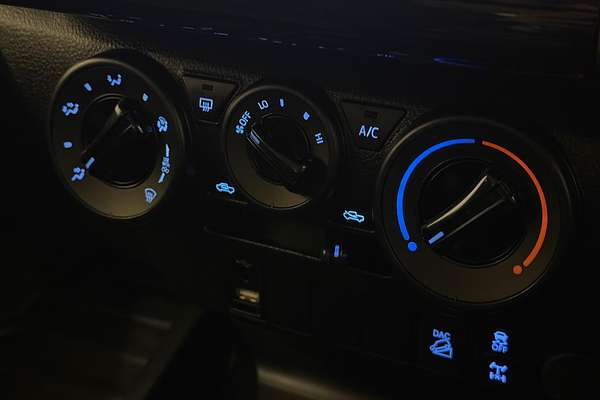 2022 Toyota Hilux SR GUN126R