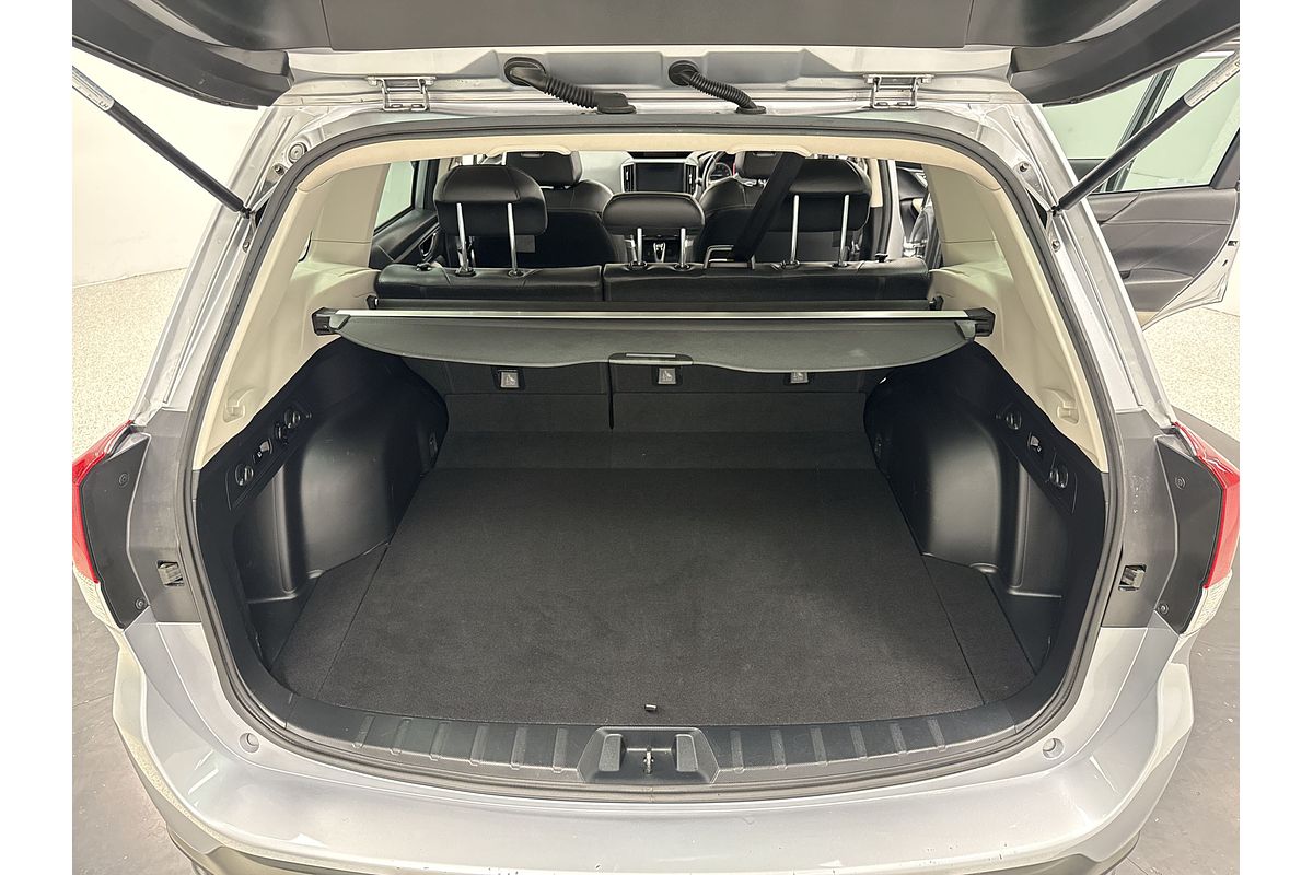 2023 Subaru Forester 2.5i 50 Years Edition S5