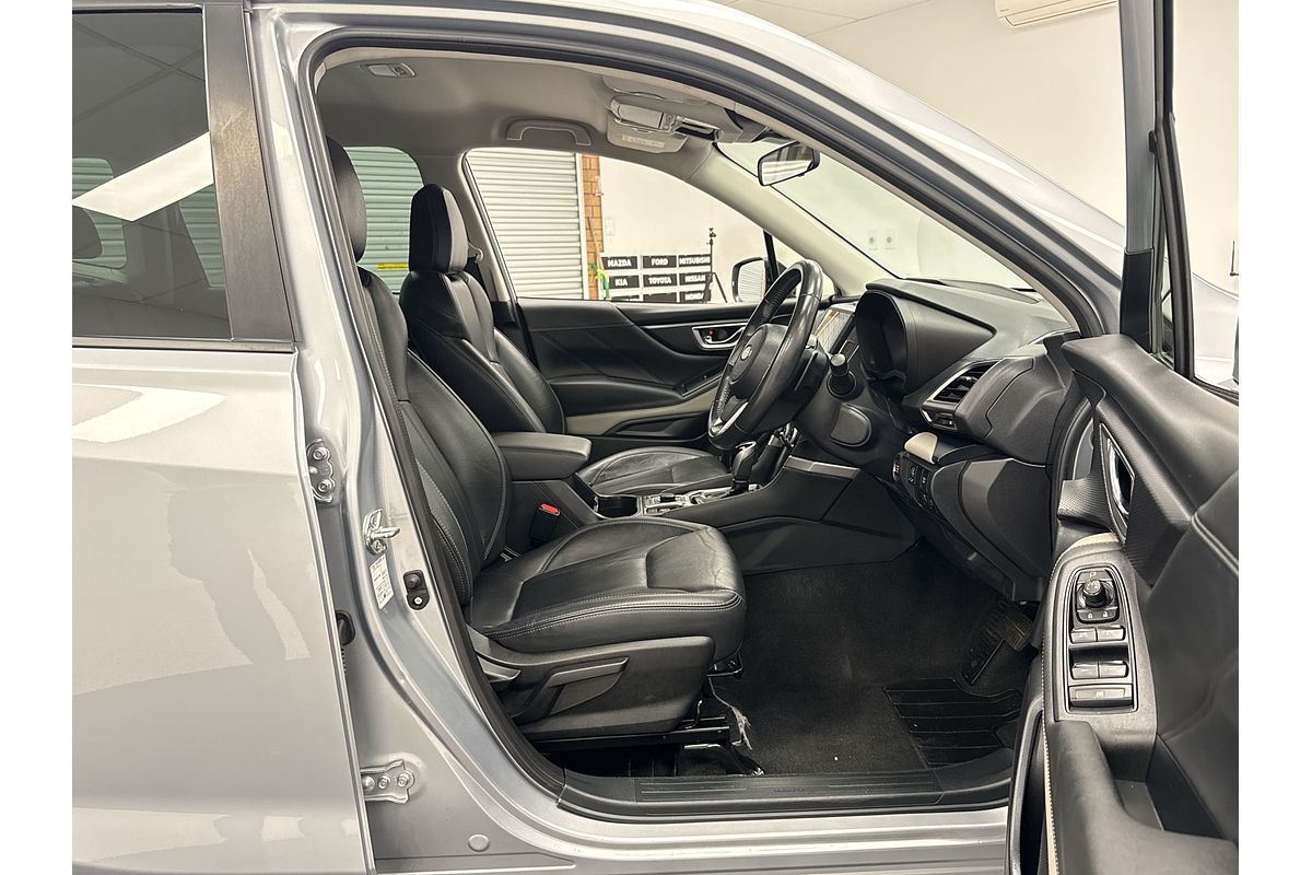 2023 Subaru Forester 2.5i 50 Years Edition S5