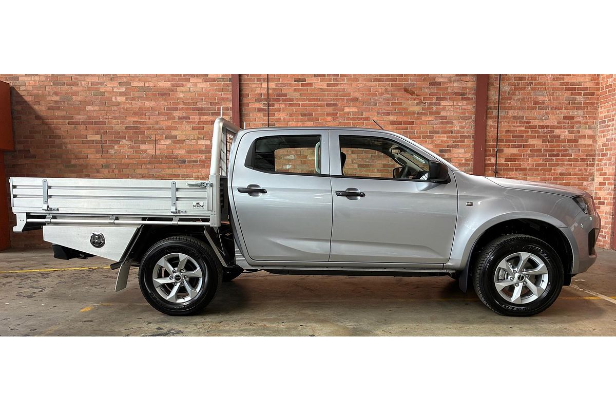 2025 Isuzu D-MAX SX 4X4