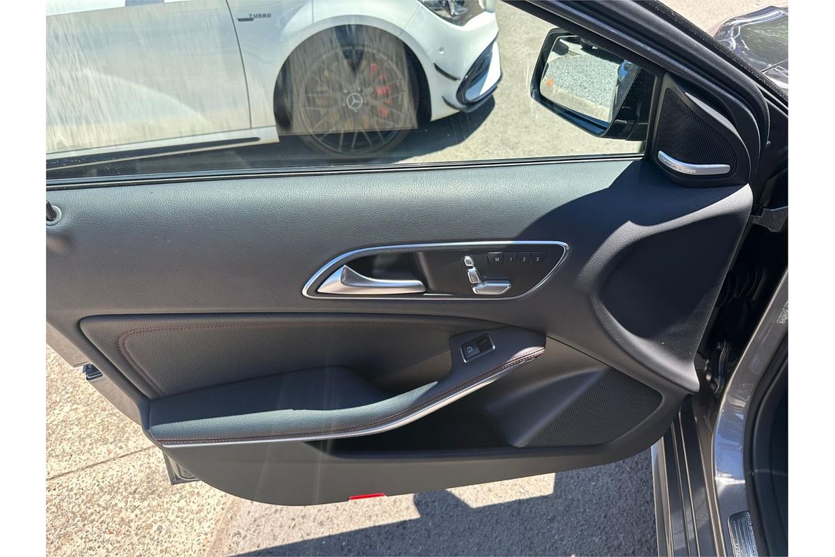 2016 Mercedes-Benz 250 SPORT 4MATIC 176 MY16