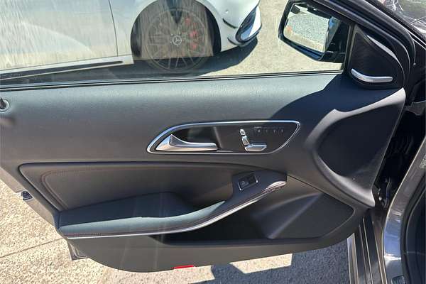 2016 Mercedes-Benz 250 SPORT 4MATIC 176 MY16