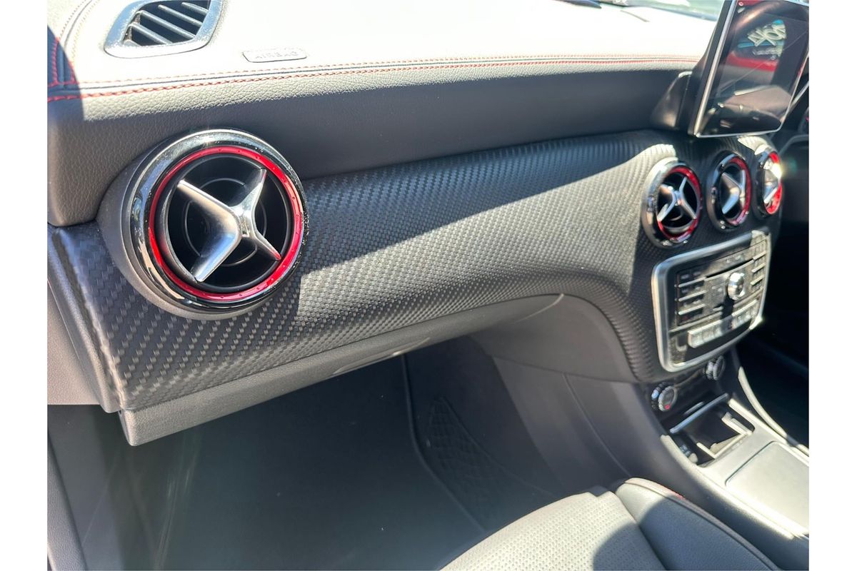 2016 Mercedes-Benz 250 SPORT 4MATIC 176 MY16