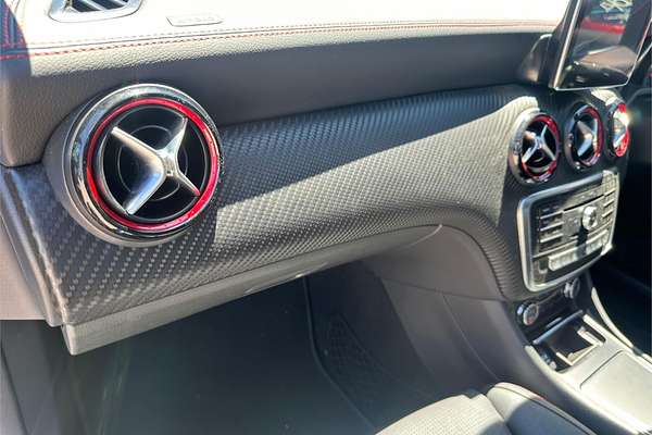 2016 Mercedes-Benz 250 SPORT 4MATIC 176 MY16