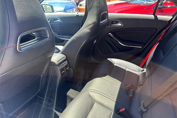 2016 Mercedes-Benz 250 SPORT 4MATIC 176 MY16