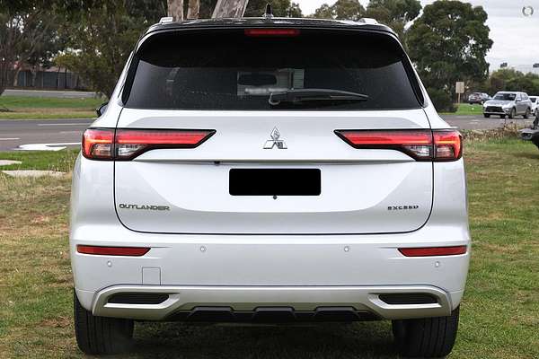 2022 Mitsubishi Outlander Exceed Tourer ZM
