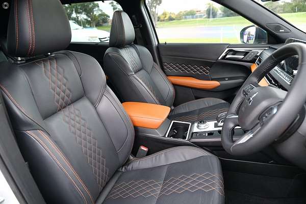 2022 Mitsubishi Outlander Exceed Tourer ZM