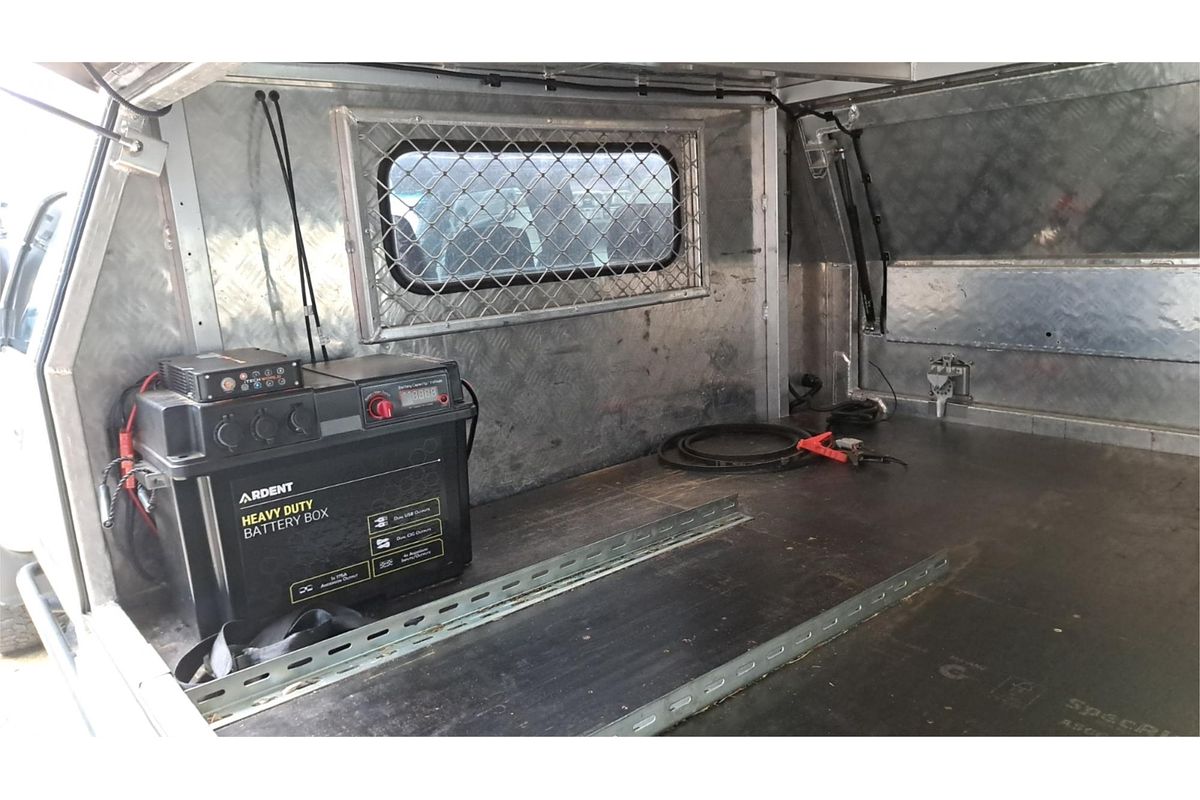 2014 Nissan Navara ST-R (4x4) D22 SERIES 5 4X4