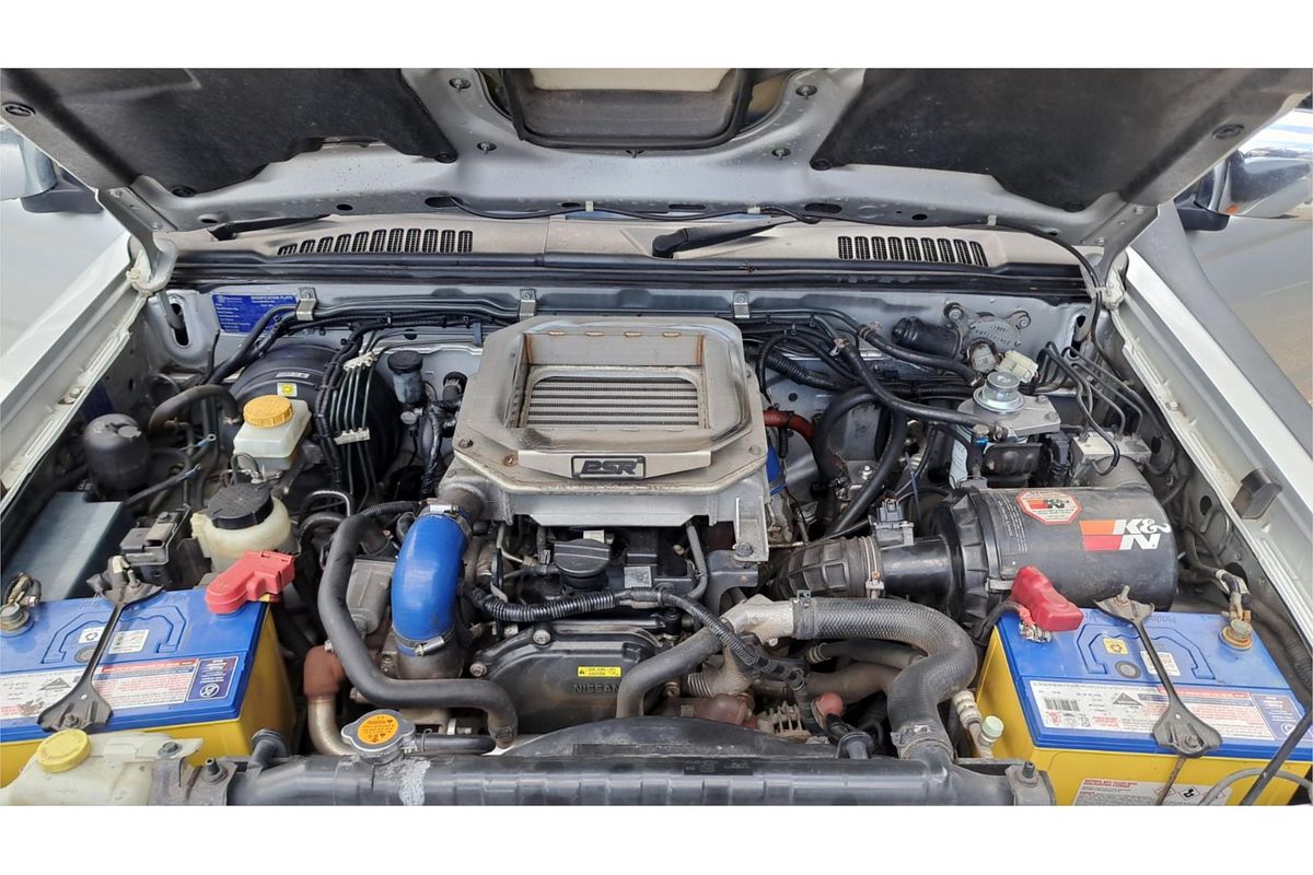 2014 Nissan Navara ST-R (4x4) D22 SERIES 5 4X4