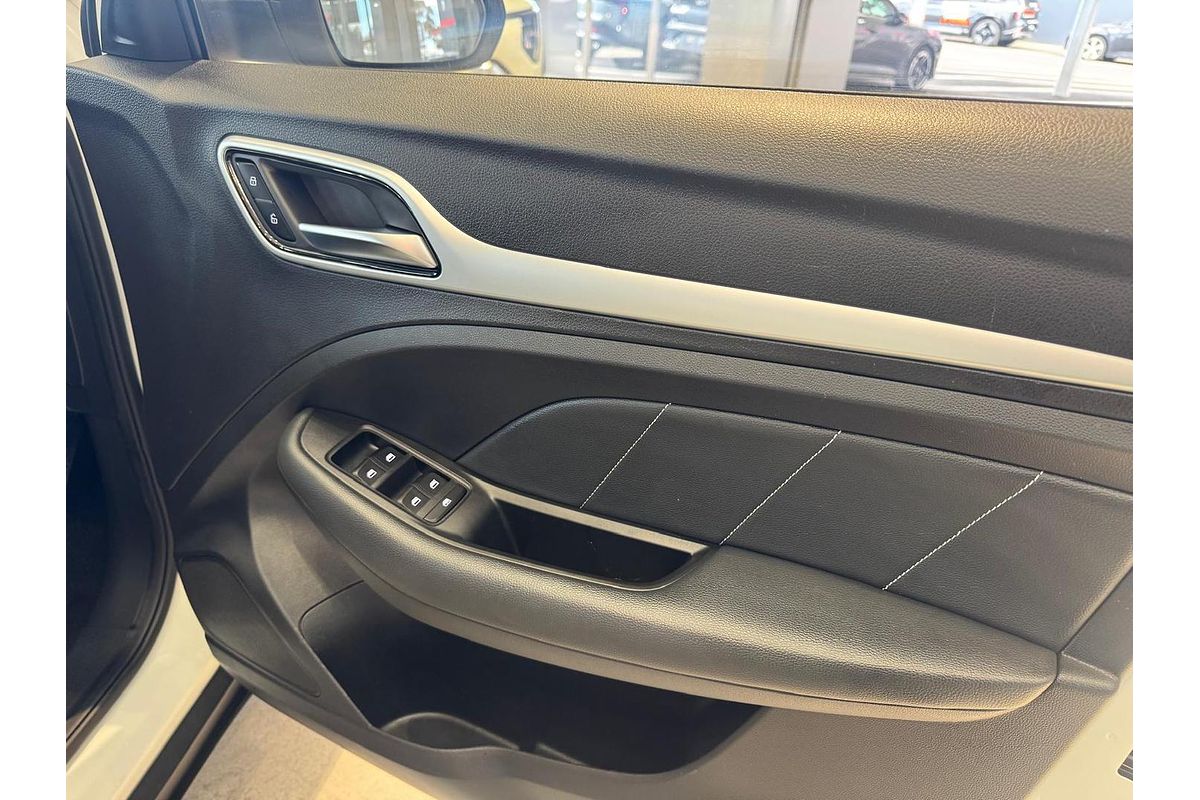 2023 MG ZS Excite AZS1