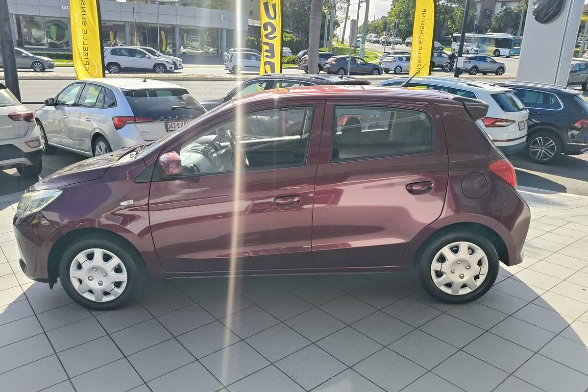 2021 Mitsubishi Mirage ES LB