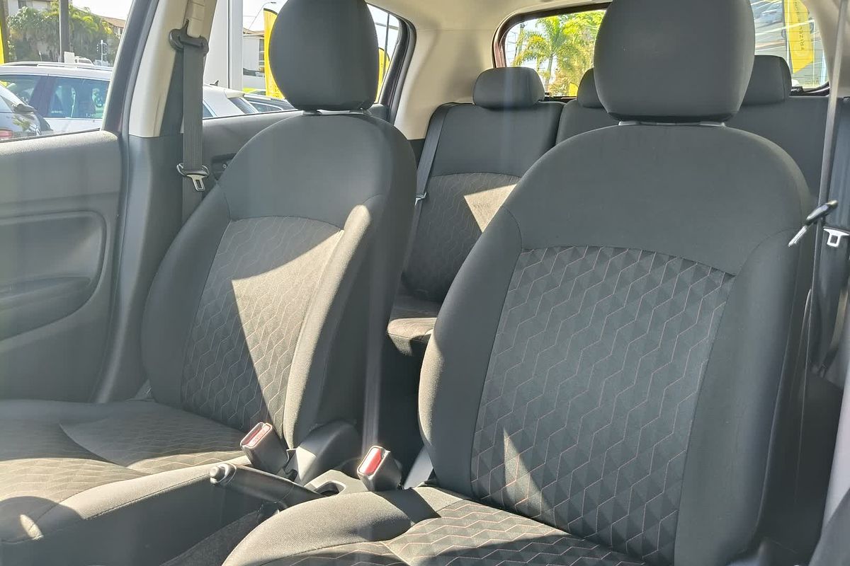 2021 Mitsubishi Mirage ES LB