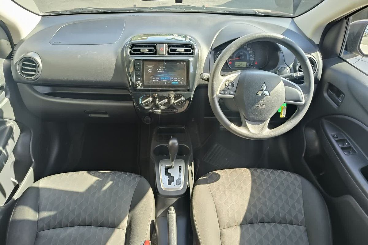 2021 Mitsubishi Mirage ES LB