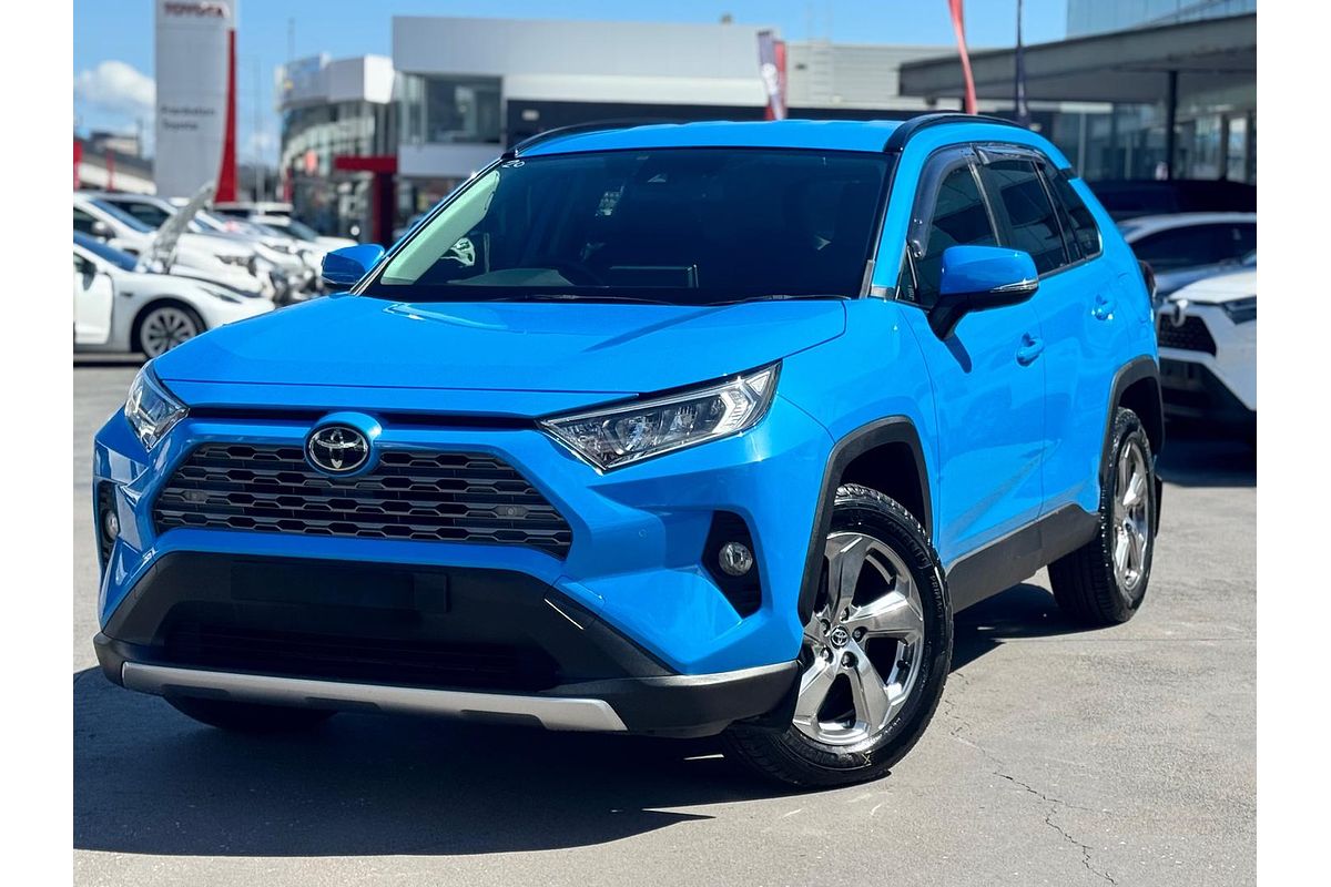 2021 Toyota RAV4 GXL MXAA52R