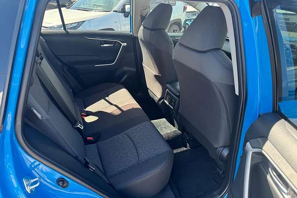 2021 Toyota RAV4 GXL MXAA52R