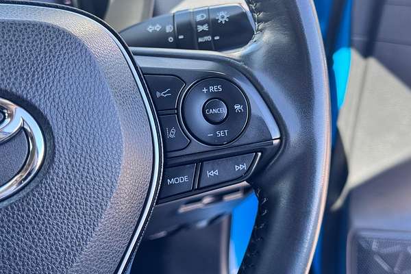 2021 Toyota RAV4 GXL MXAA52R