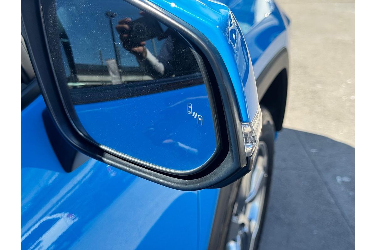 2021 Toyota RAV4 GXL MXAA52R