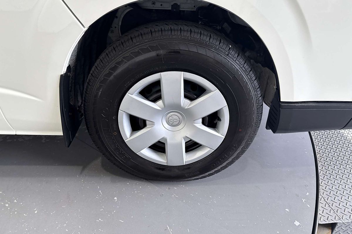 2016 Toyota Hiace Commuter KDH223R ELWB High Roof