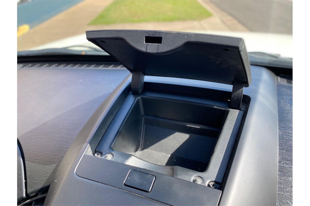 2021 Mahindra XUV 500