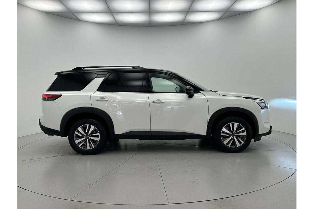 2024 Nissan Pathfinder Ti R53
