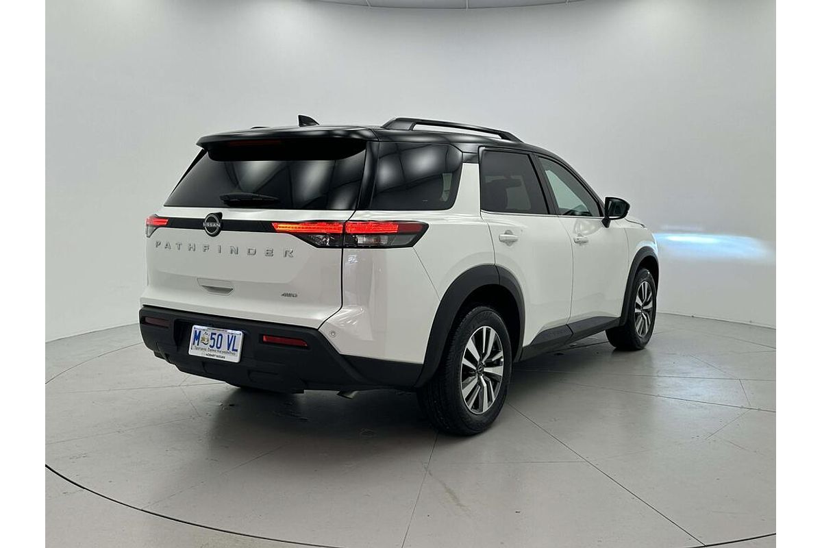 2024 Nissan Pathfinder Ti R53