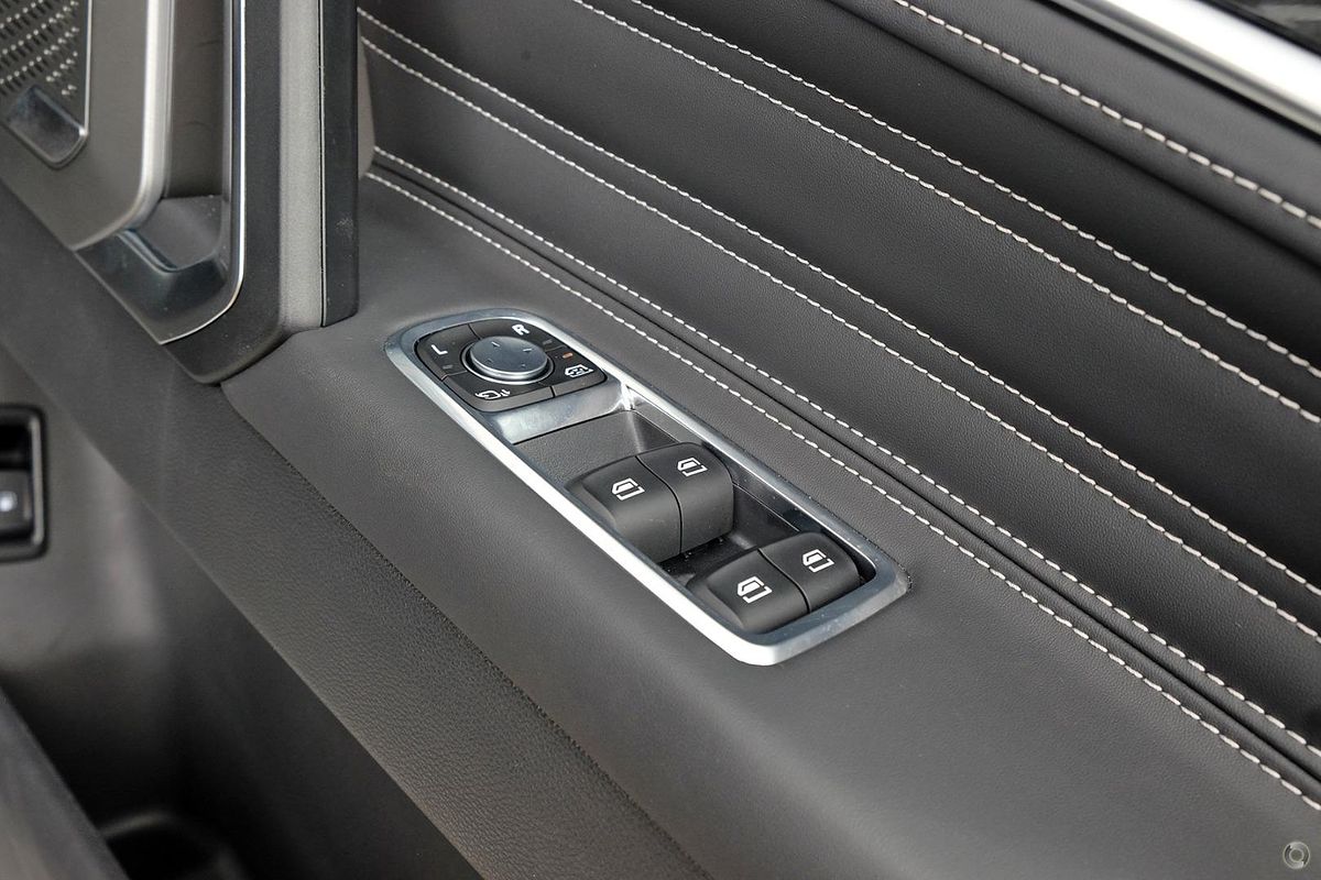 2025 LDV D90 Executive SV9A