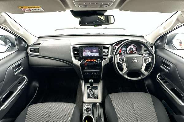 2022 Mitsubishi Triton GLS MR 4X4