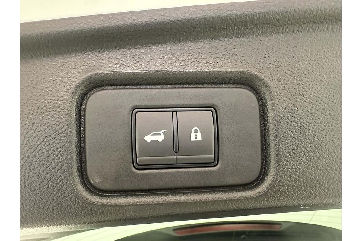 2024 Nissan Pathfinder Ti R53