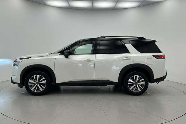 2024 Nissan Pathfinder Ti R53