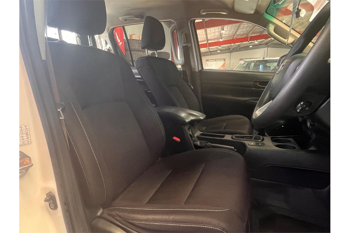 2021 Toyota Hilux SR GUN126R 4X4