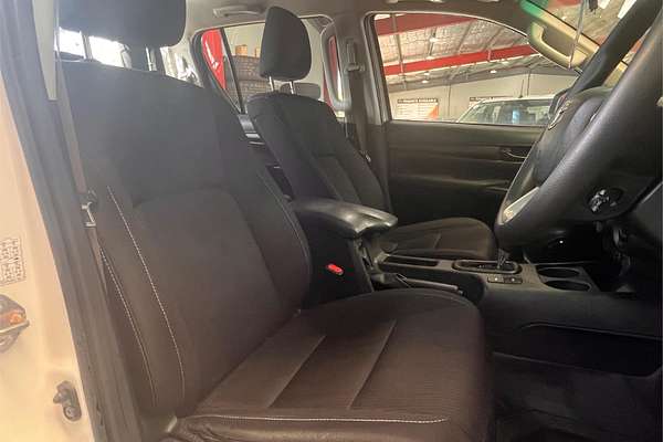 2021 Toyota Hilux SR GUN126R 4X4