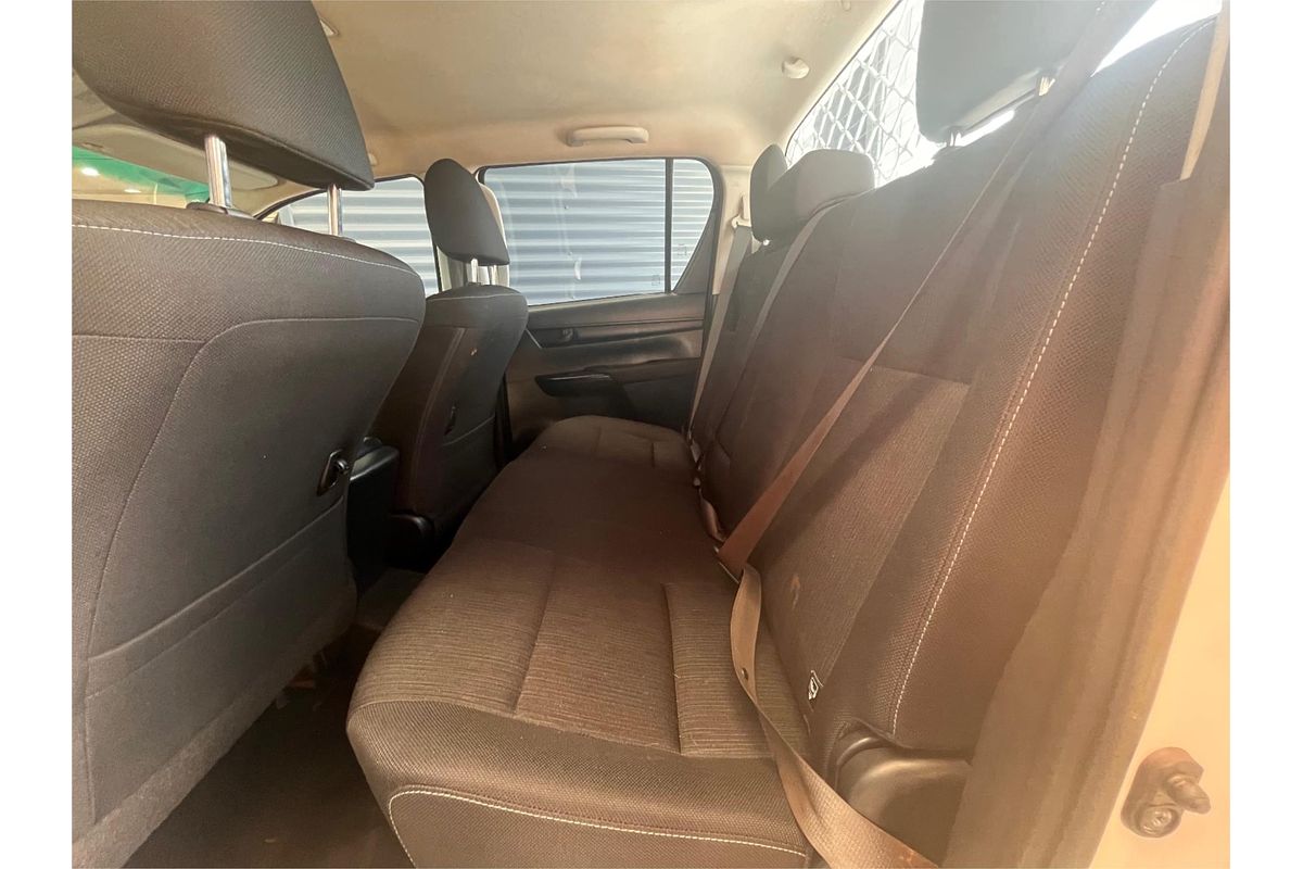 2021 Toyota Hilux SR GUN126R 4X4