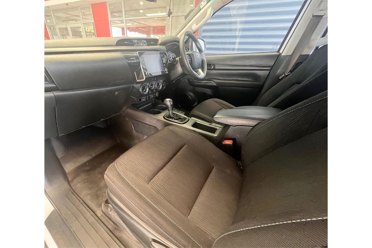 2021 Toyota Hilux SR GUN126R 4X4