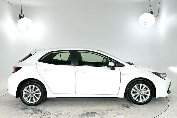 2022 Toyota Corolla Ascent Sport Hybrid ZWE211R