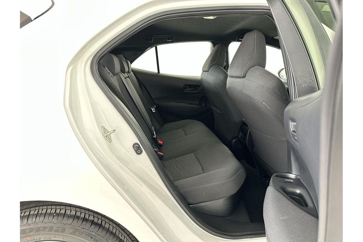 2022 Toyota Corolla Ascent Sport Hybrid ZWE211R