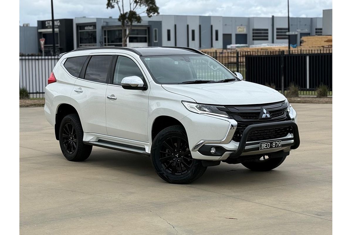 2019 Mitsubishi Pajero Sport Black Edition QE
