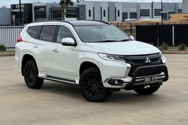 2019 Mitsubishi Pajero Sport Black Edition QE