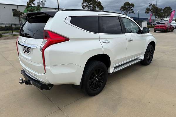 2019 Mitsubishi Pajero Sport Black Edition QE