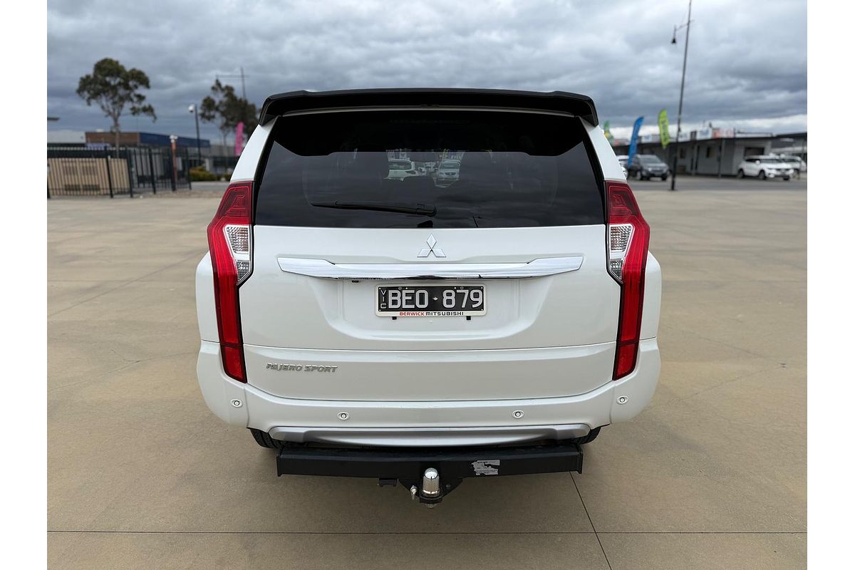 2019 Mitsubishi Pajero Sport Black Edition QE