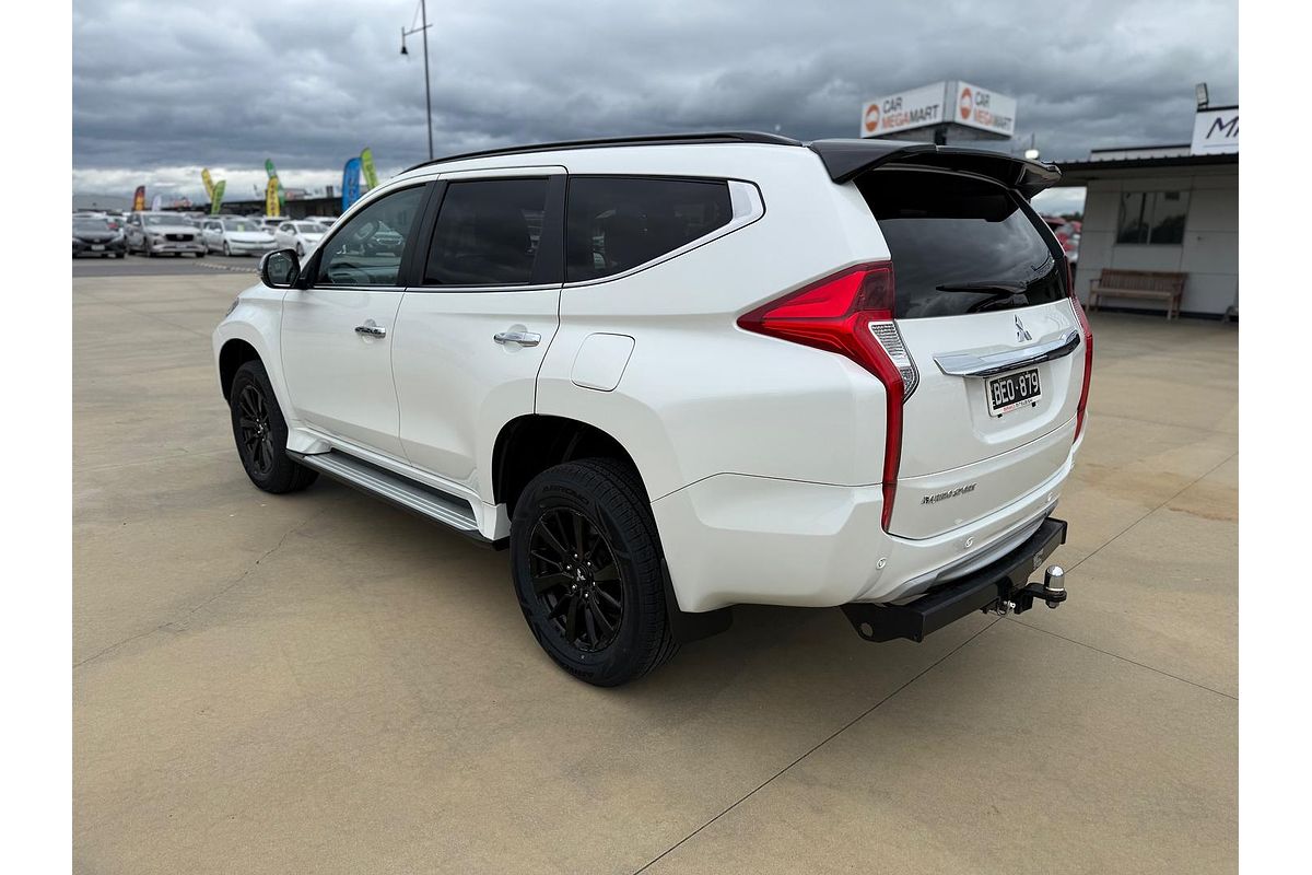 2019 Mitsubishi Pajero Sport Black Edition QE